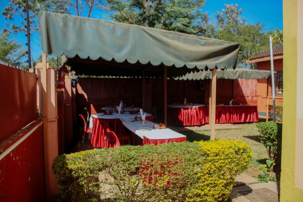 Melvic Inn Кисуму Екстериор снимка
